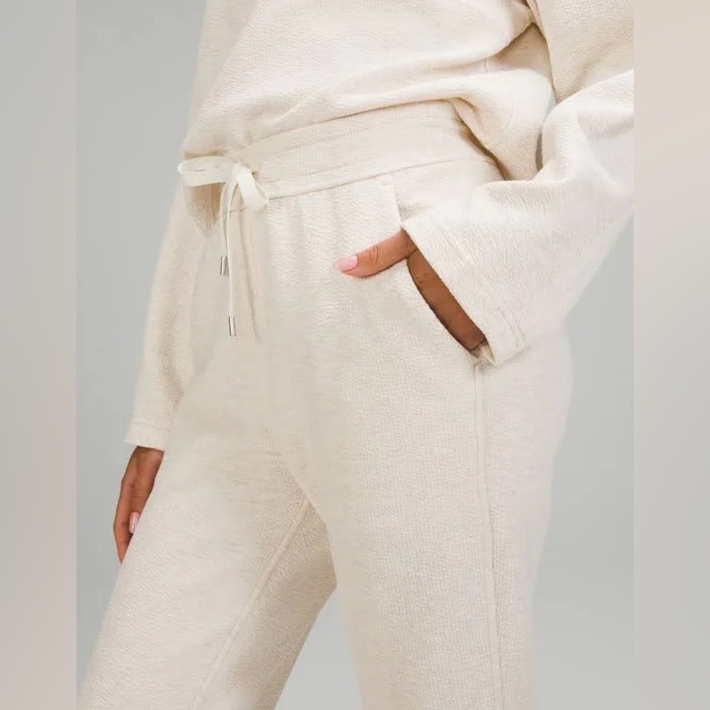 Lululemon Ribbed/Waffle High-Rise Jogger 25" *7/8 / White Opal / Cotton / 4